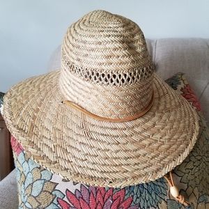 Mens broad rimmed straw hat
